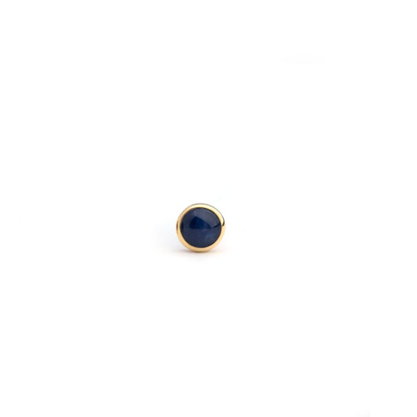 Cabochon Sapphire Stud Earring - Image 3