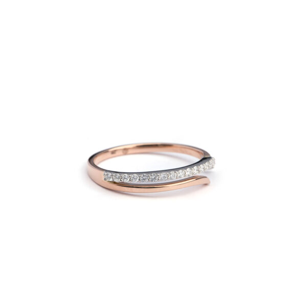 Tilting Diamond Ring - Image 3